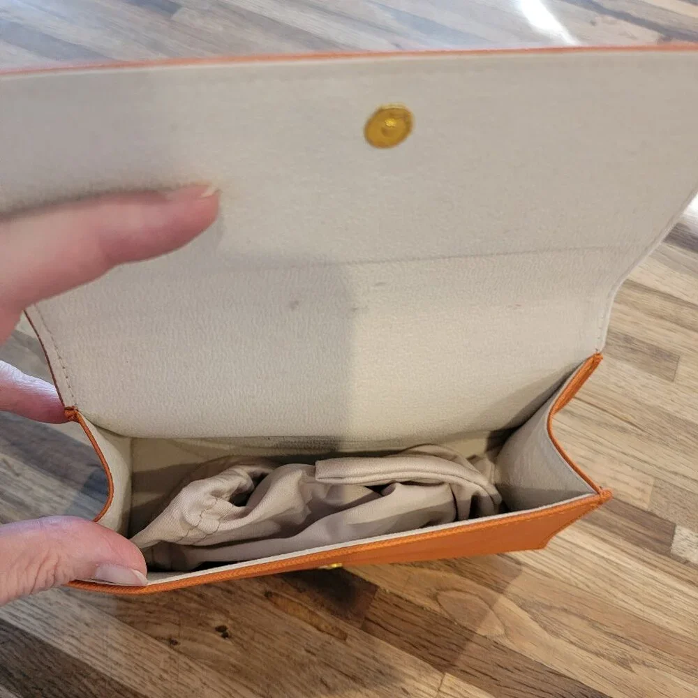 Tory Burch pre orange